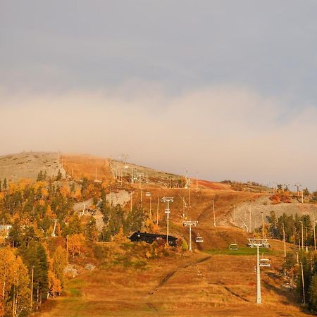 Ski-Inn Hotel Pyhaetunturi Esterno foto