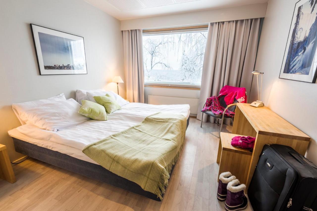 Ski-Inn Hotel Pyhaetunturi Esterno foto